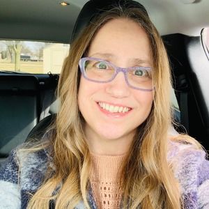 Meet your Posher, Julie